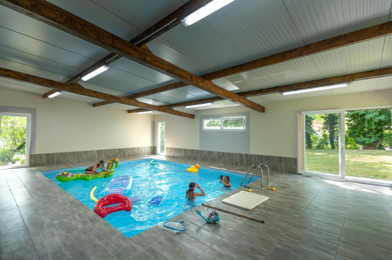 Le Chalet Airaines Dış mekan fotoğraf